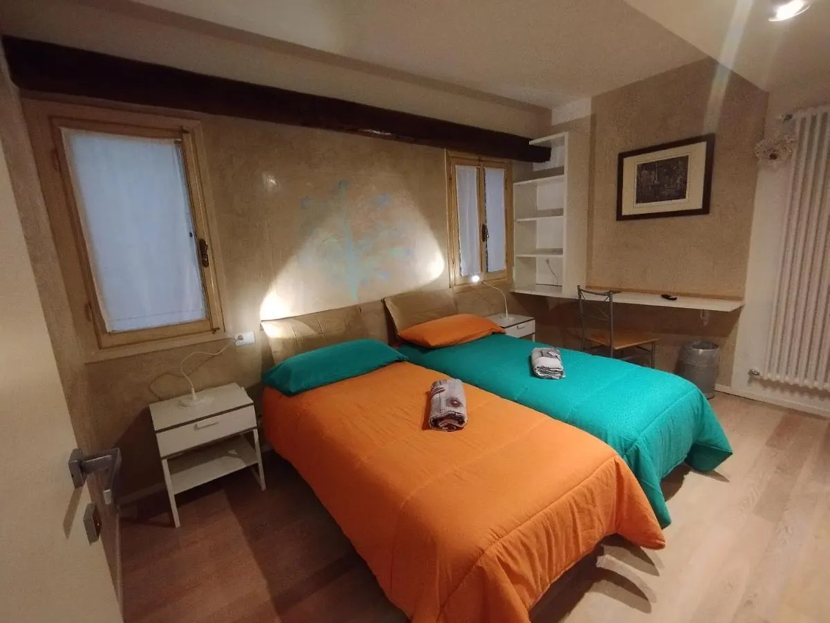 Appartamento Ca Lirica Venezia 0*,  Italia